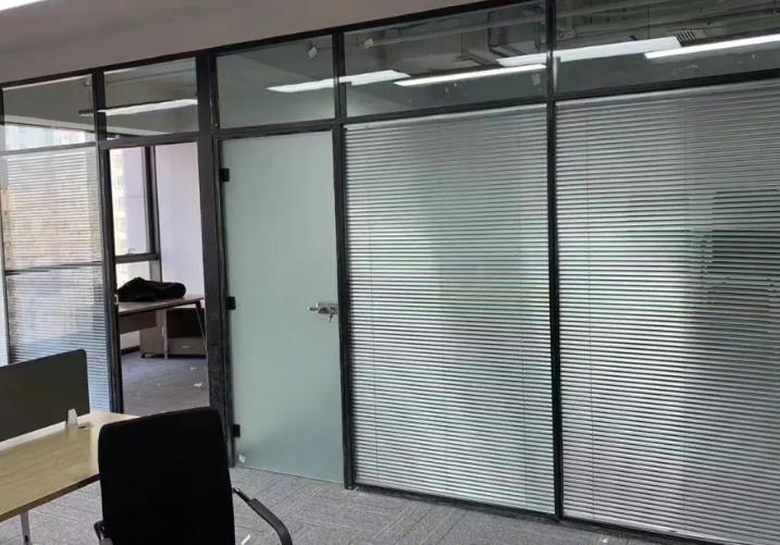 合肥办公室玻璃隔断